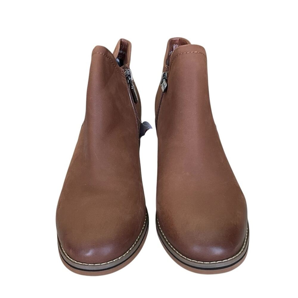 Blondo Waterproof Distressed Leather Side Zip Block Heel Booties Tan Size 8 M